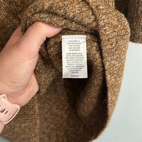 Nostrum Treasure Bond Brown Long Sweater Size S NWT - Picture 5 of 7